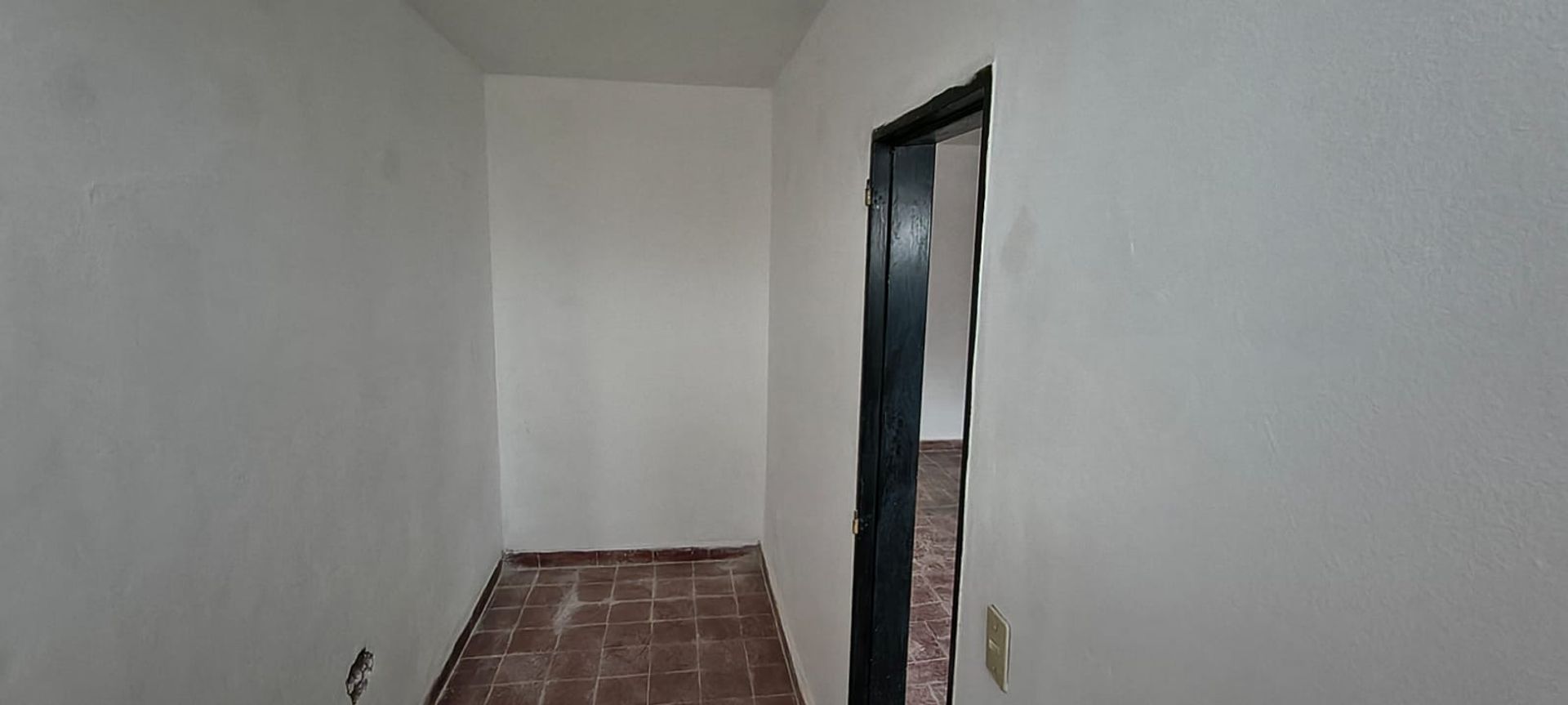 03 - Vestíbulo interno entre habitaciones